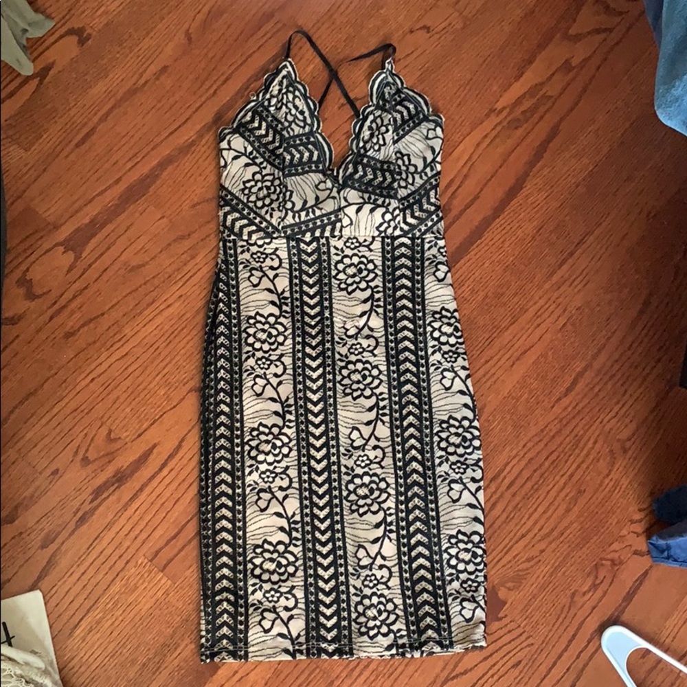 Patterned nude/black cross backed midi dress